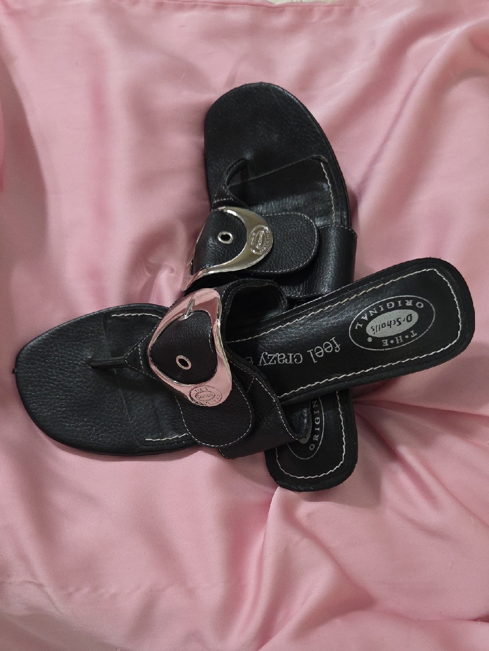 Dr. Scholl's Black Women's Thong Sandals with Silver Accent Detail